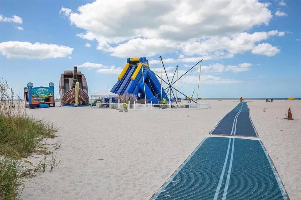 Treasure Island Beach Retreat Сейнт Пийт Бийч Екстериор снимка